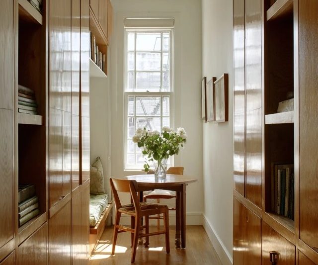 Narrow Dining Room Ideas: 20 Smart Solutions for Confined Spaces
