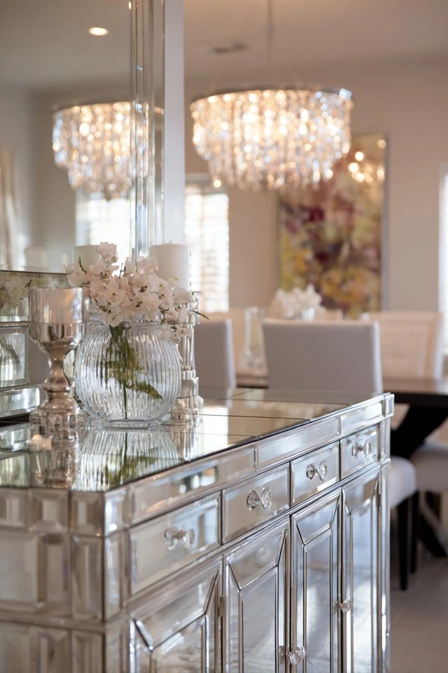 Cabinet with dark base and light top